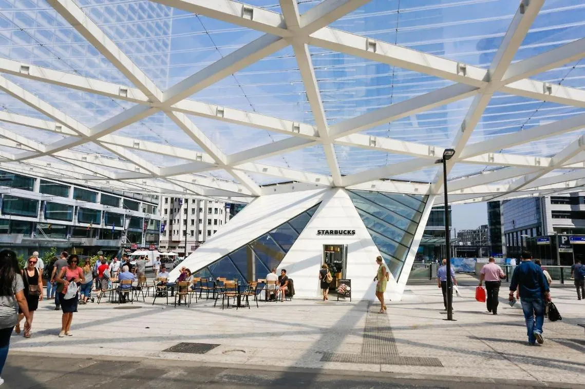 Hote Brussels Center City Luxe Tours Et Taxi Homestay